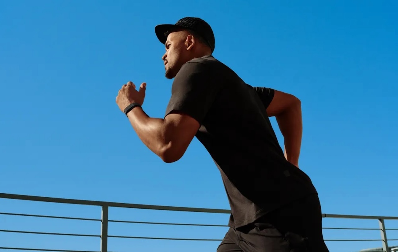 Fitbit Air Availability