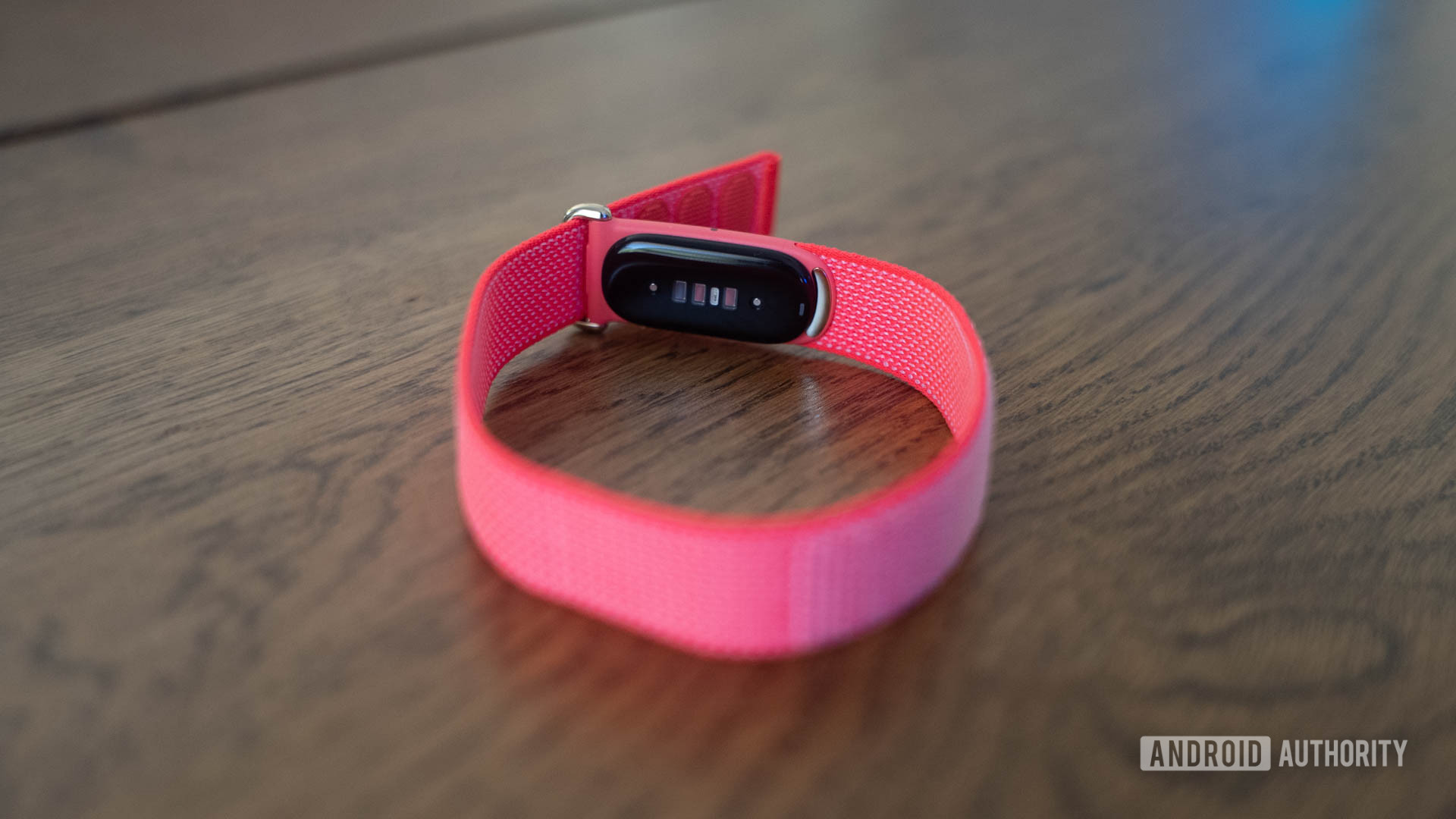 Fitbit Air Berry Showing Pebble Fitbit Air Berry Showing Pebble