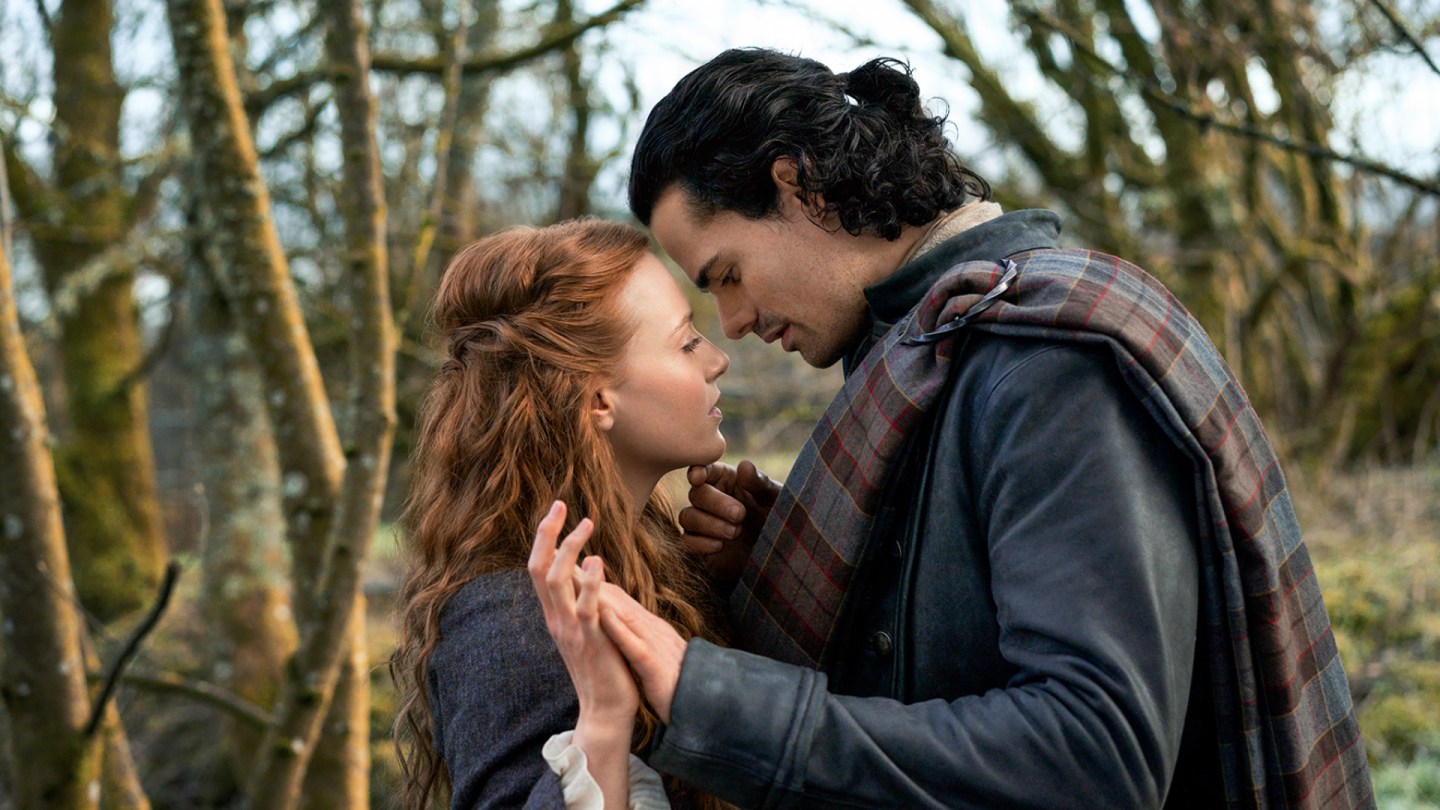 Starz Extends First Quarter Loss on Lower Revenues