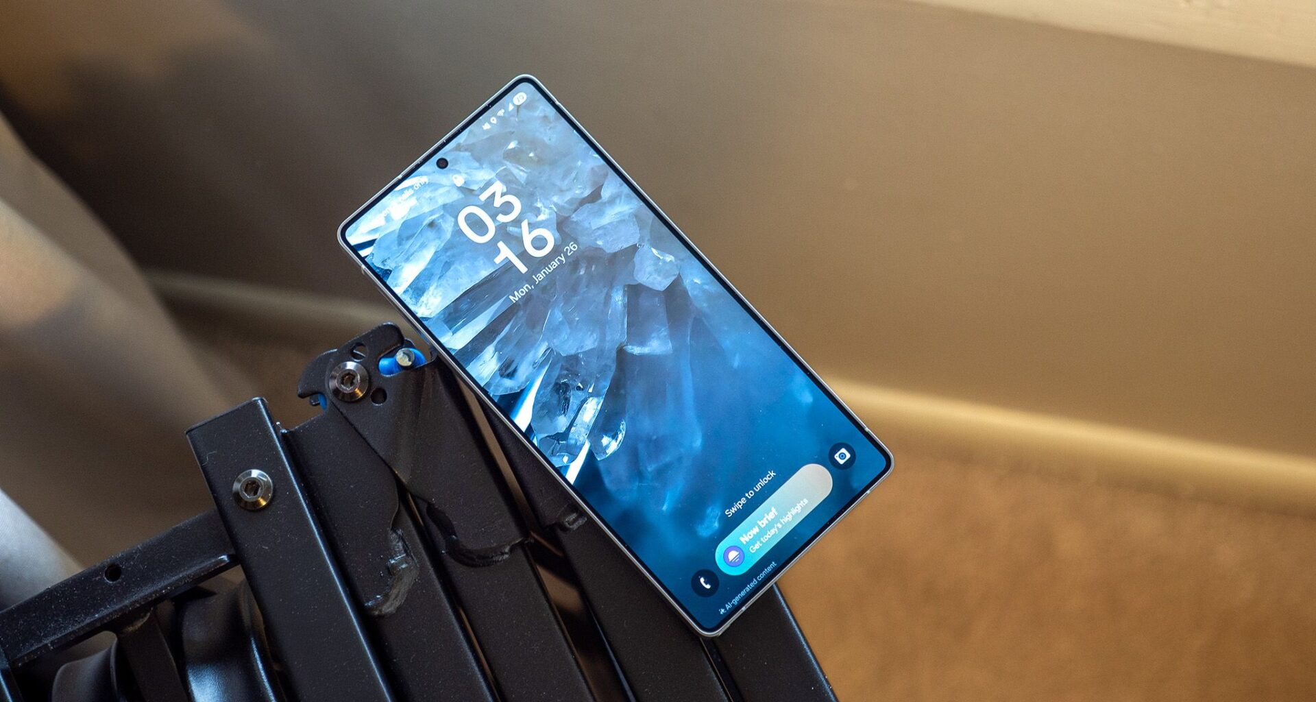 Samsung could slowly trickle more missing Galaxy AI features on the Galaxy S25