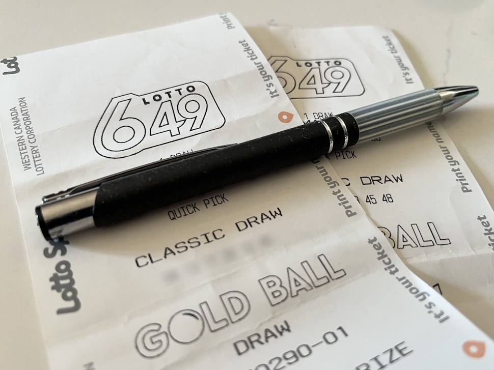 Check your pockets: $46M Gold Ball ticket sold outside Winnipeg - PortageOnline.com