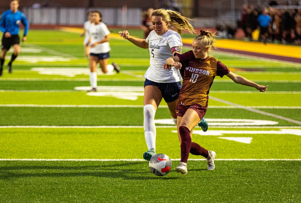 Pair of Windsor athletes showcase track speed on the soccer pitch