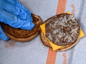 RUSSIA-UKRAINE-CONFLICT-ECONOMY-MCDONALDS