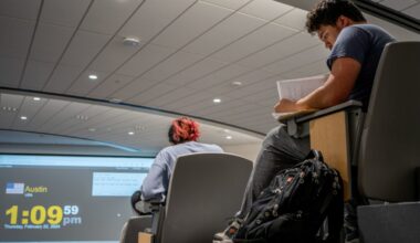 Students Are Learning Less and Getting Higher Grades Because of AI, Study Finds
