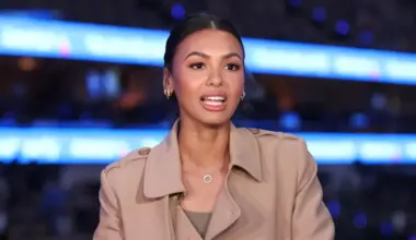 ESPN's Malika Andrews fires subtle shot back at Blake Griffin after Shams Charania bashing image