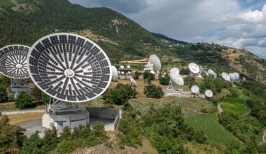 France and Spain want space reserved for EU firms in satellite frequencies – POLITICO