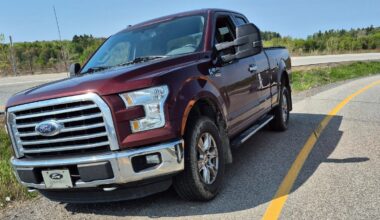Man facing charges after trying to slash tires on Hwy. 417