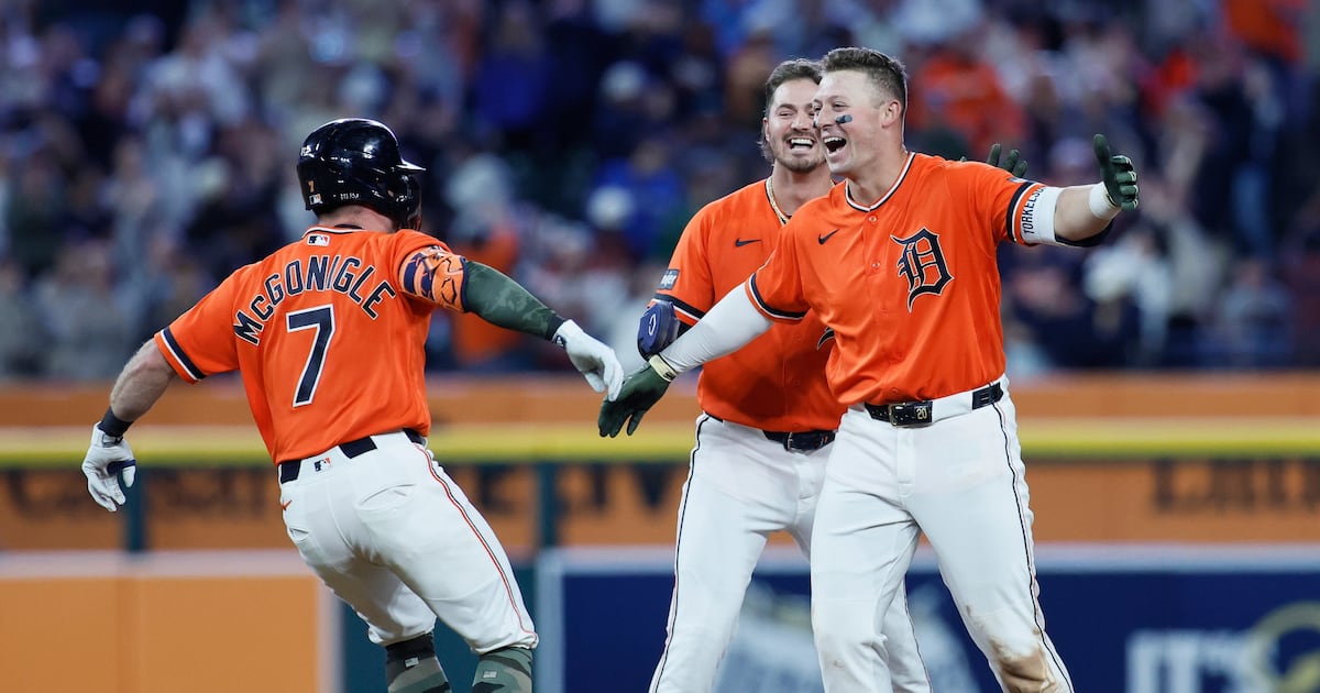 Spencer Torkelson drives in winning run as Detroit Tigers walk off Toronto Blue Jays