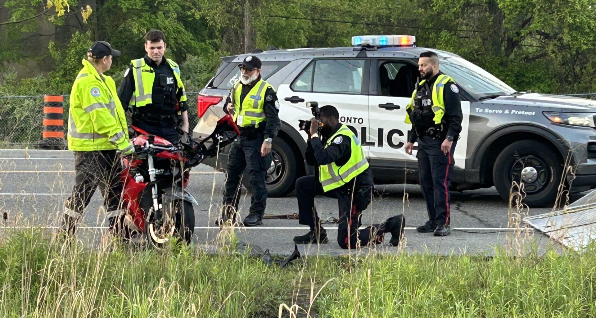 Motorcyclist, 37, dead after losing control and crashing in East York
