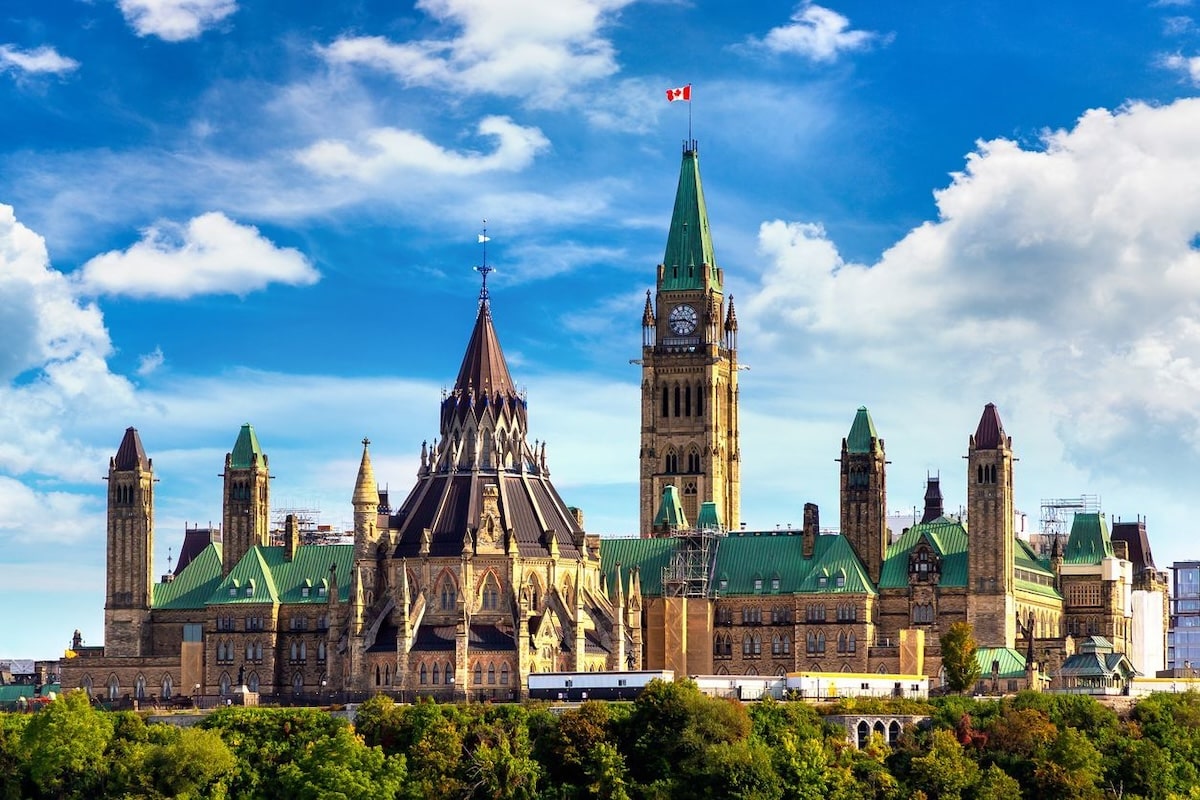 BREAKING: Canada is fast-tracking permanent residence applications for TR-to-PR eligible workers