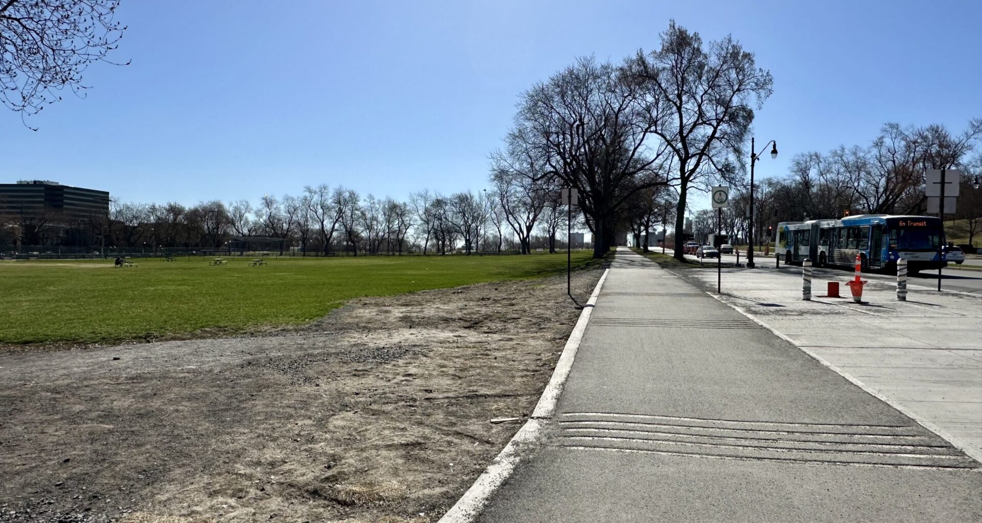 Sunny start to the week, but frost warning tonight and rain returns mid-week