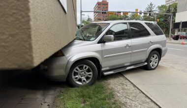 SUV crashes into downtown Calgary building