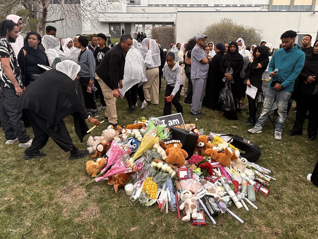 Hundreds gather at Calgary vigil for two children found dead