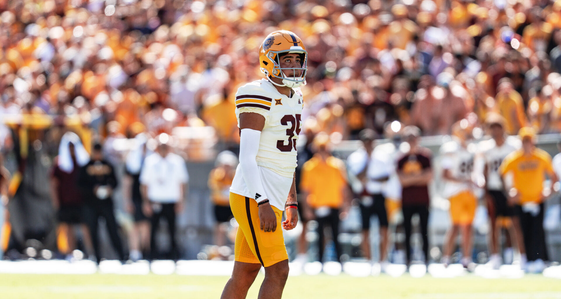Elks sign Global kicker Jesus Gomez