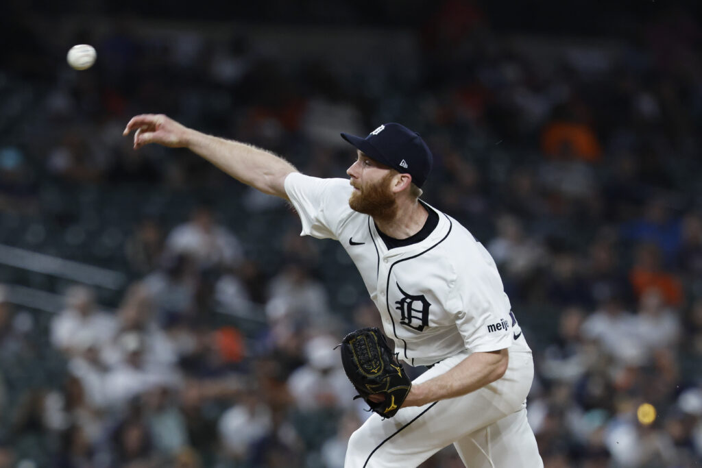 Twins' John Brebbia Expected To Trigger Opt-Out Clause