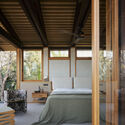 Macmasters / Jorge Hrdina Architects - Interior Photography, Bedroom, Wood, Bed, Beam