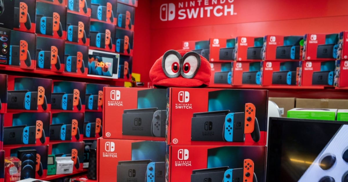 Nintendo shares slump on price hikes