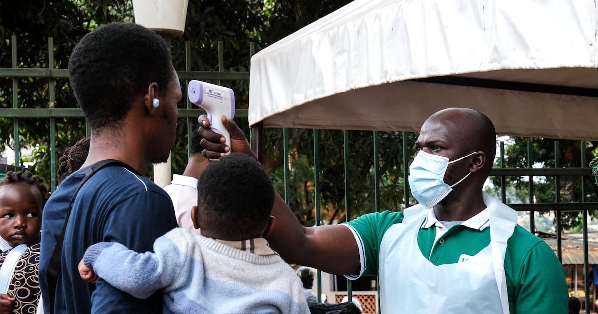 Ebola virus risk in Canada: How likely is a spread in Toronto?
