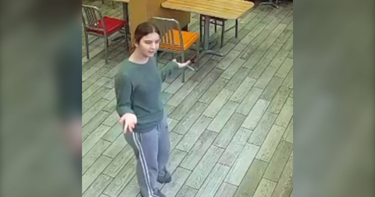 Missing Toronto Teen: New pic, website released as search for Esther continues