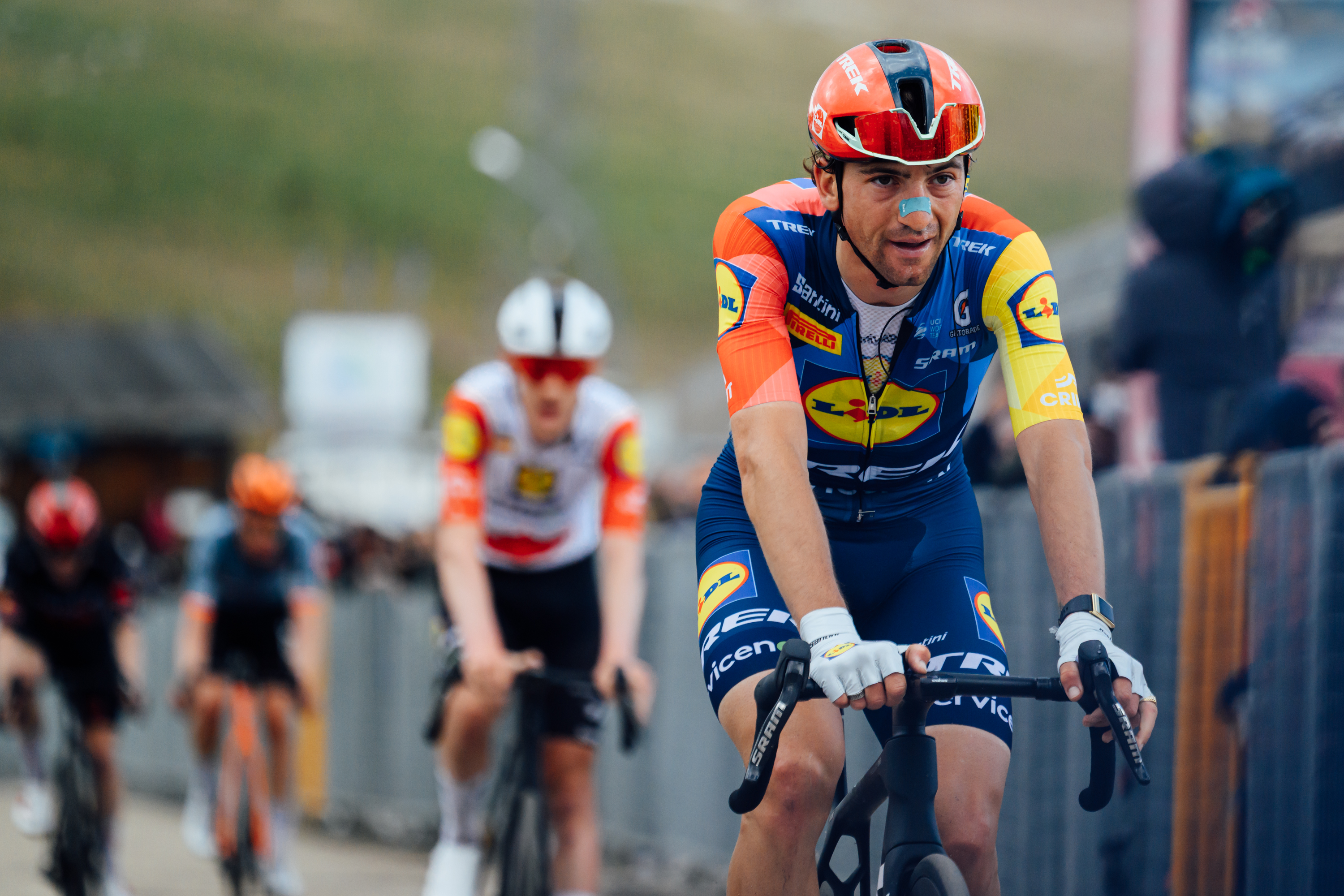 Former maglia rosa Giulio Ciccone rolled over the line in seventh. Images from 2026 Giro d'Italia stage 7 to Blockhaus