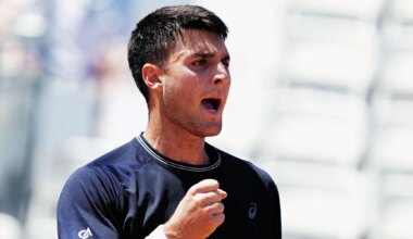 Qualifier Llamas Ruiz outlasts Moutet over three hours to extend Cinderella run in Rome
