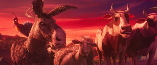 ANIMAL FARM, Benjamin (front left, voice: Kathleen Turner), Carl (center, voice: Jim Parsons), 2026. © Angel /Courtesy Everett Collection