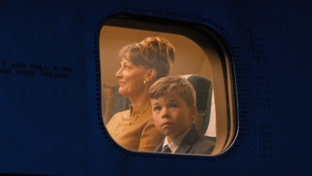 Propeller One-Way Night Coach Review: John Travolta's Winning Reverie