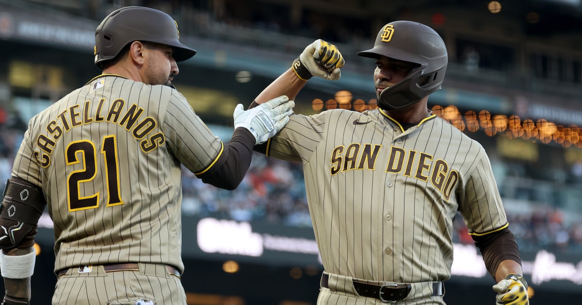 San Diego Padres tie season highs for hits (14) and runs in win over San Francisco Giants