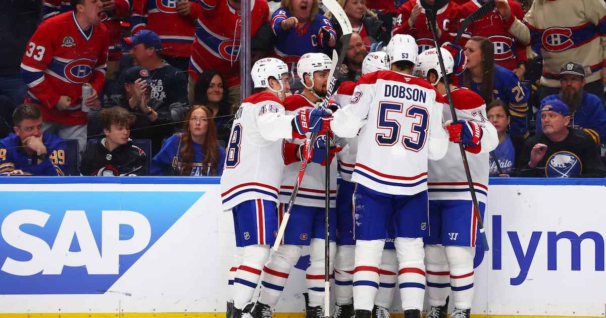 Alex Newhook scores two as Montreal Canadiens rout Buffalo Sabres in Game 2 to even second-round series