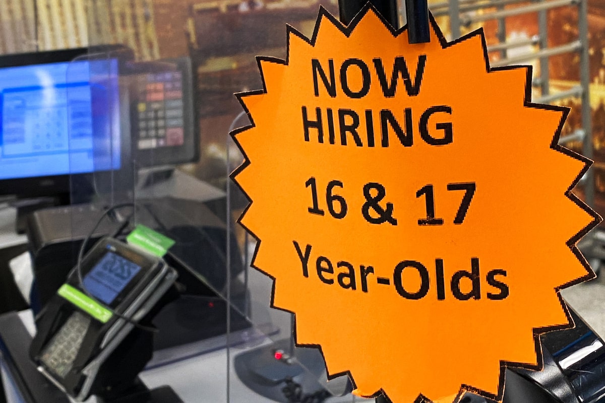 Wanted: Jobs for teenagers - The Globe and Mail