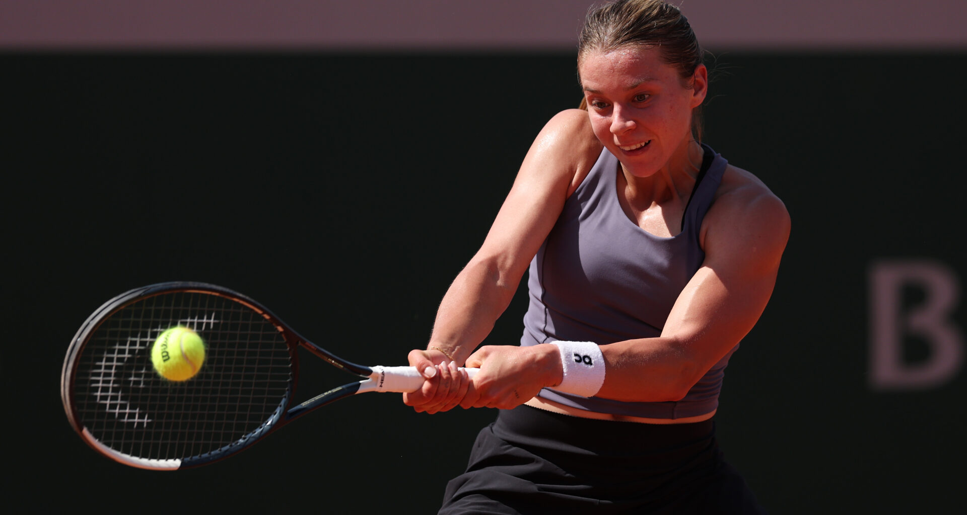 Takeaways: Chwalinska upsets Zheng as Paolini advances at Roland Garros