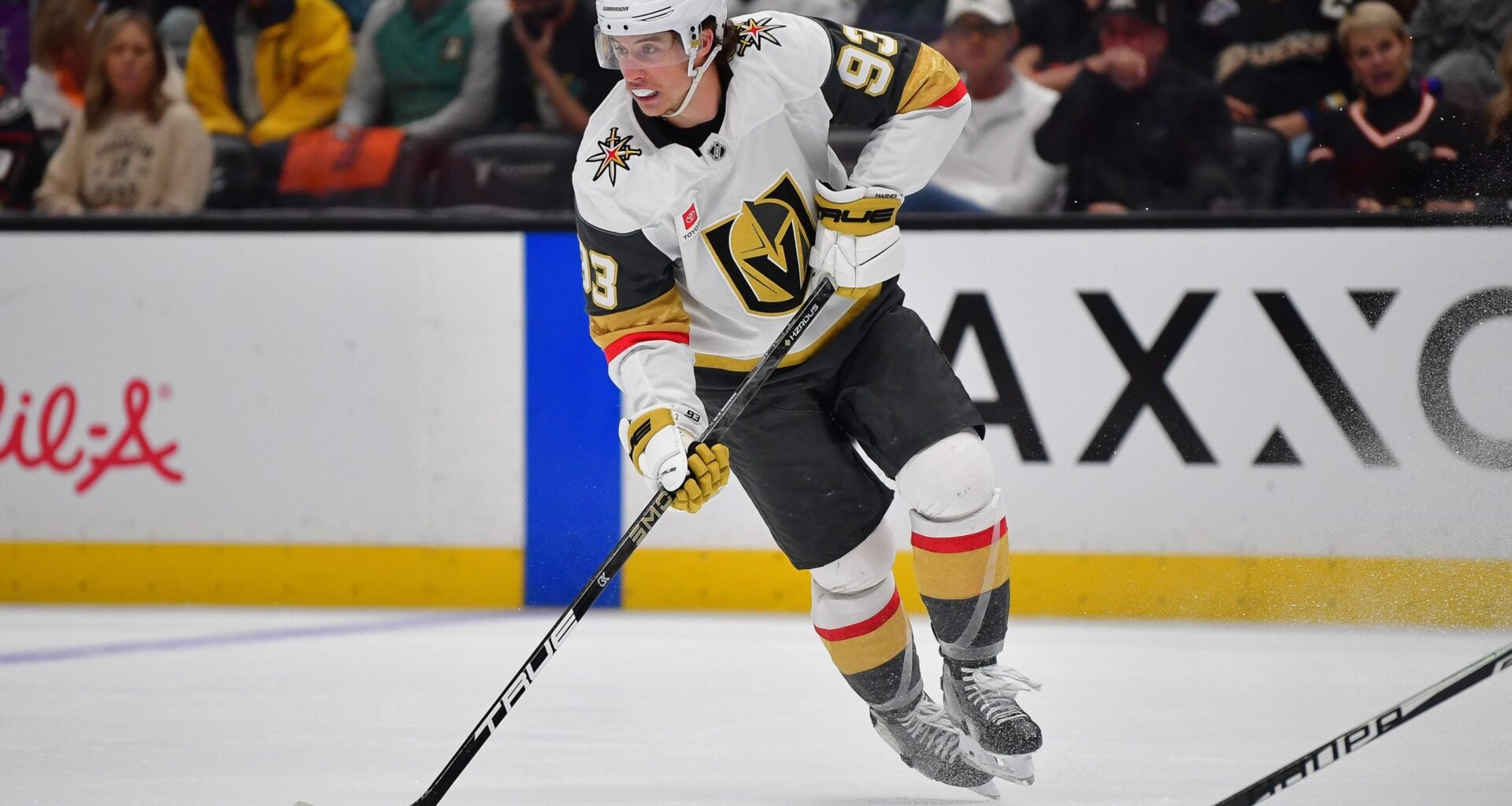 Is Marner's Success a Wake-Up Call for Matthews in Toronto? - The Hockey Writers - Toronto Maple Leafs