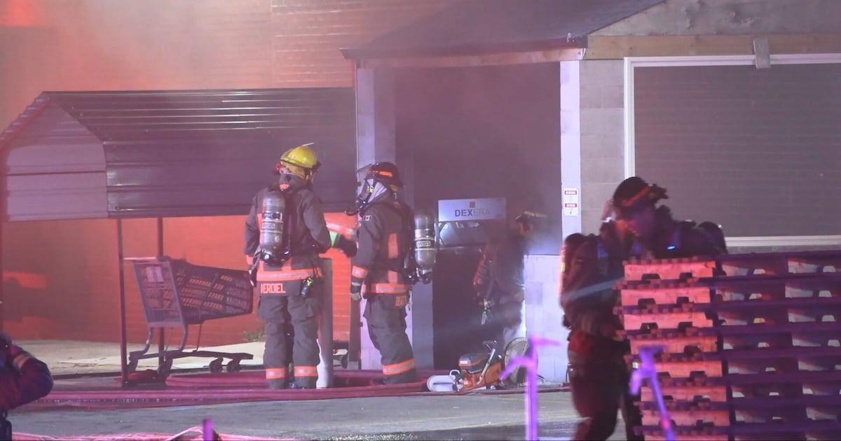 Toronto, Mississauga overnight warehouse fires under probe