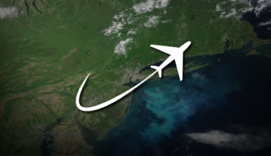 Sinkhole at major airport causes hundreds of flight delays