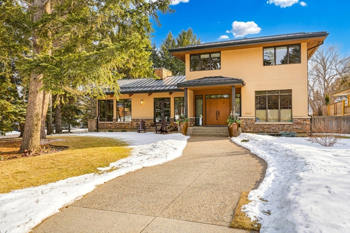 Edmonton home faces few rivals in city’s high-end market