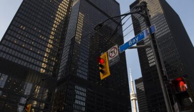 The uncertain value of performance fees in asset management deals