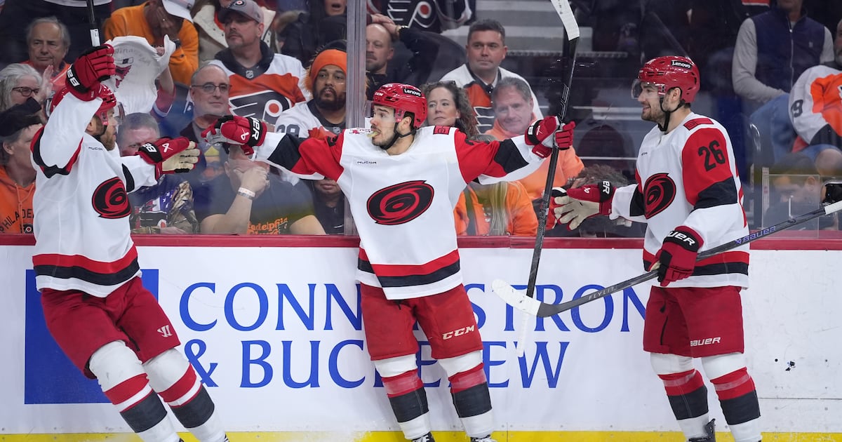 Blake’s OT winner gives Carolina Hurricanes win in Game 4 to complete sweep over Philadelphia Flyers