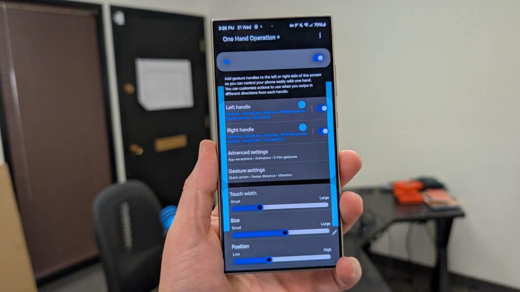 Galaxy Devices Hit by Annoying One Hand Operation+ Bug, Fix on the Way