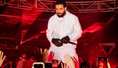 Drake Sets ARIA Chart Record