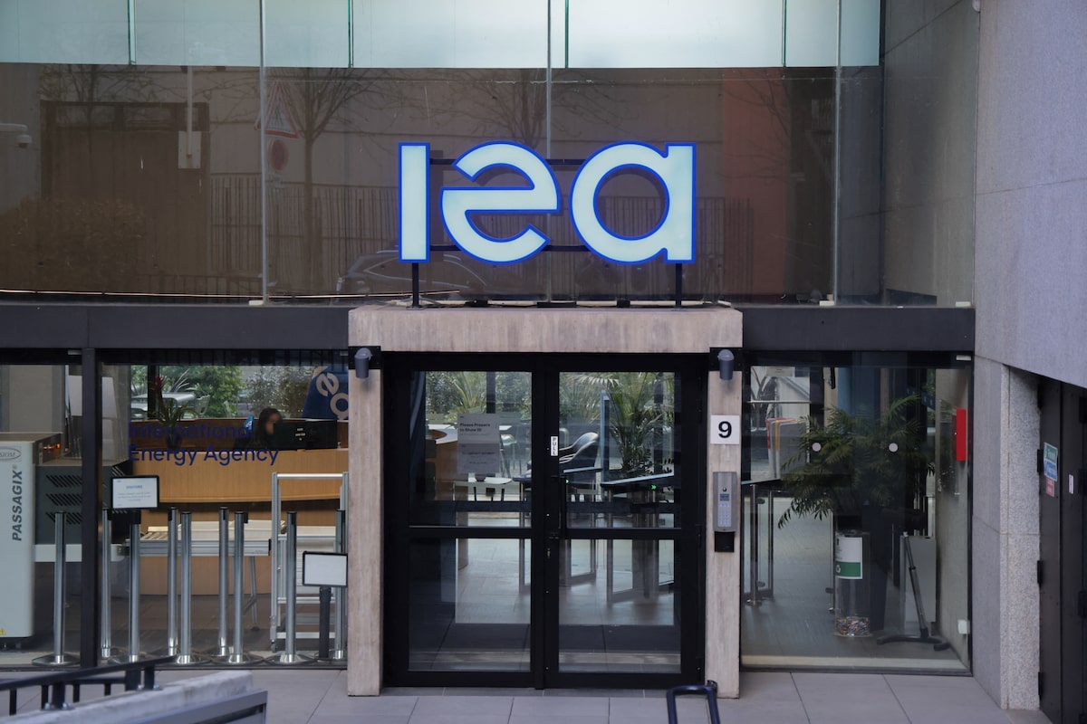 IEA forecasts global oil supply to plunge below demand this year, erasing projected surplus