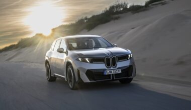P90626592_highRes_the-new-bmw-ix3-50-x Large