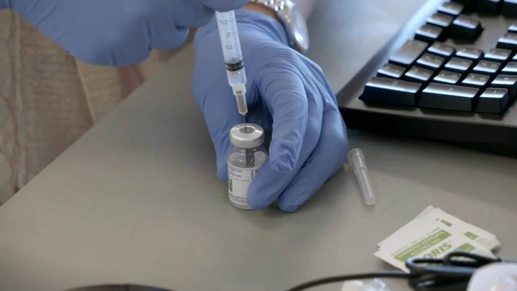Click to play video: 'Free vaccines for Peguis residents amid Hepatitis A outbreak'