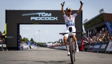 Tom Pidcock storms to fifth Nové Město win