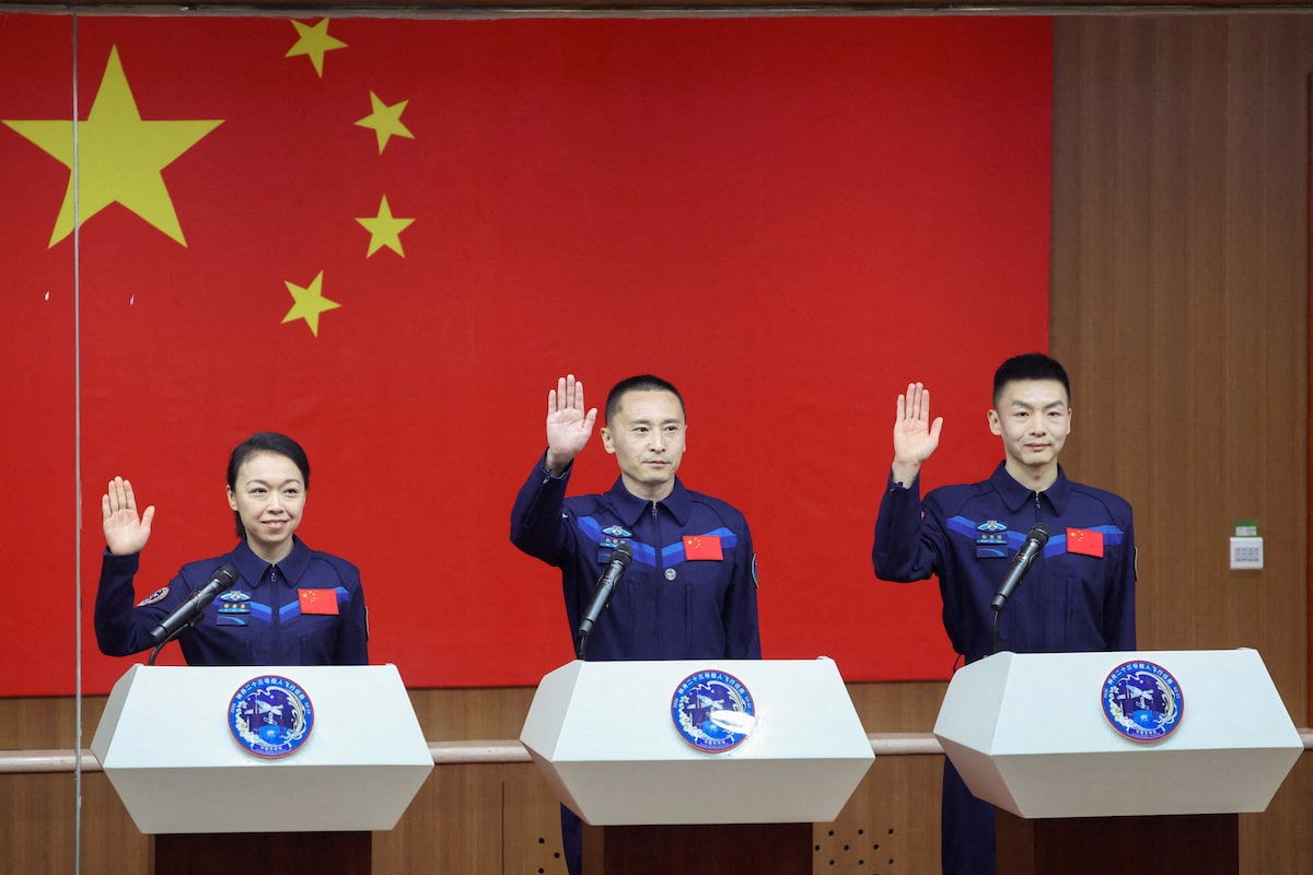 China to send astronaut on year-long space mission as it targets 2030 moon landing