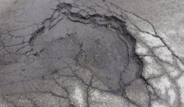 pothole repairs delayed in mississauga.