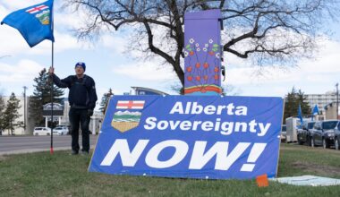 Separatist leader accused of misusing Alberta electors list refuses to co-operate with investigators