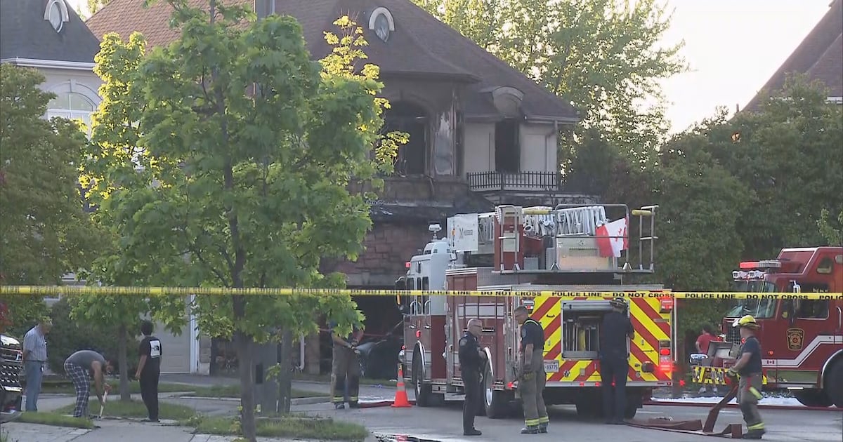 1 in hospital following Mississauga house fire