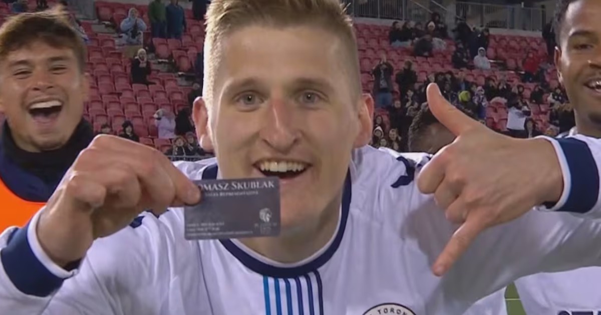 How Tomasz Skublak turned a viral soccer celebration into real estate exposure