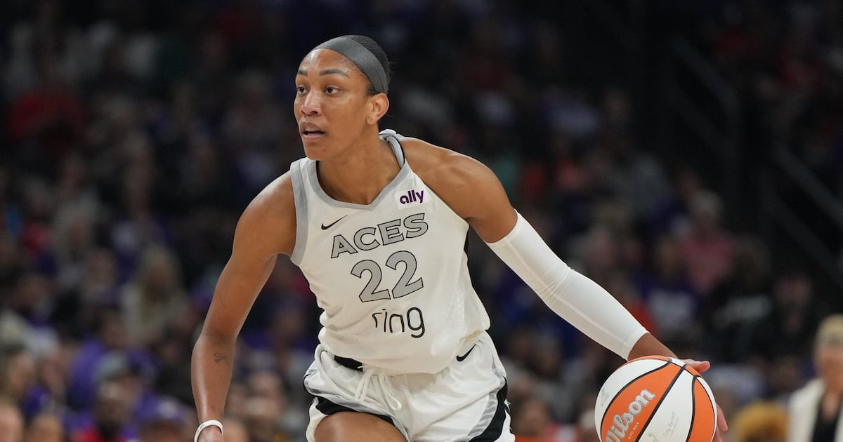 Aces rebound from season-opening drubbing with win vs. Sparks