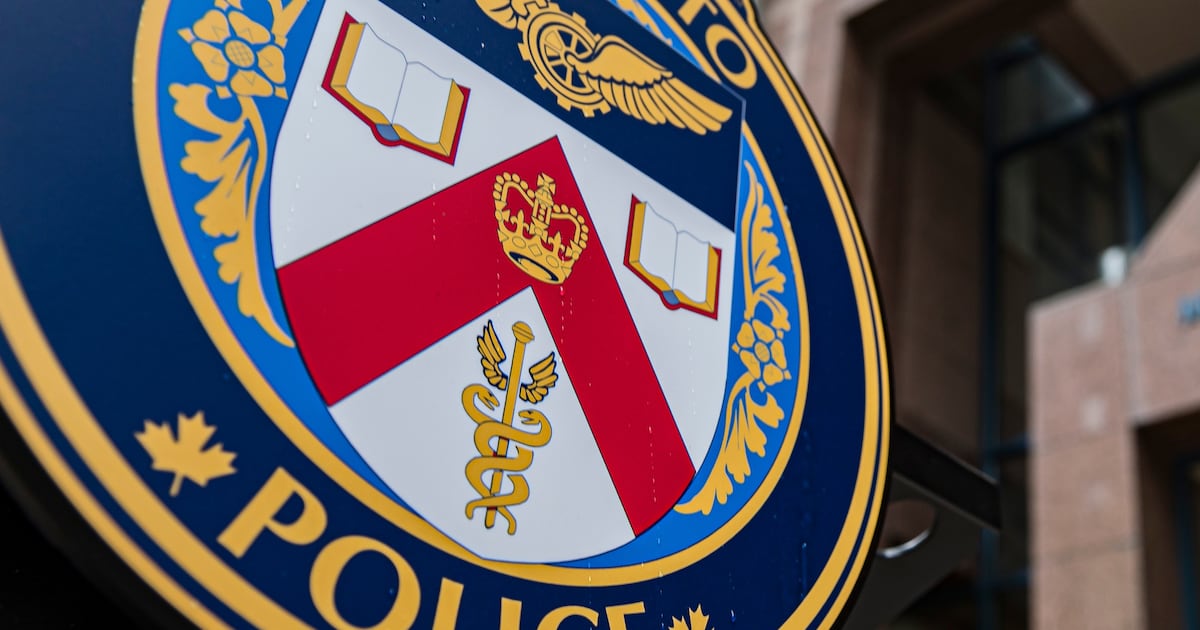 Hundreds of 911 calls rerouted from Toronto Police
